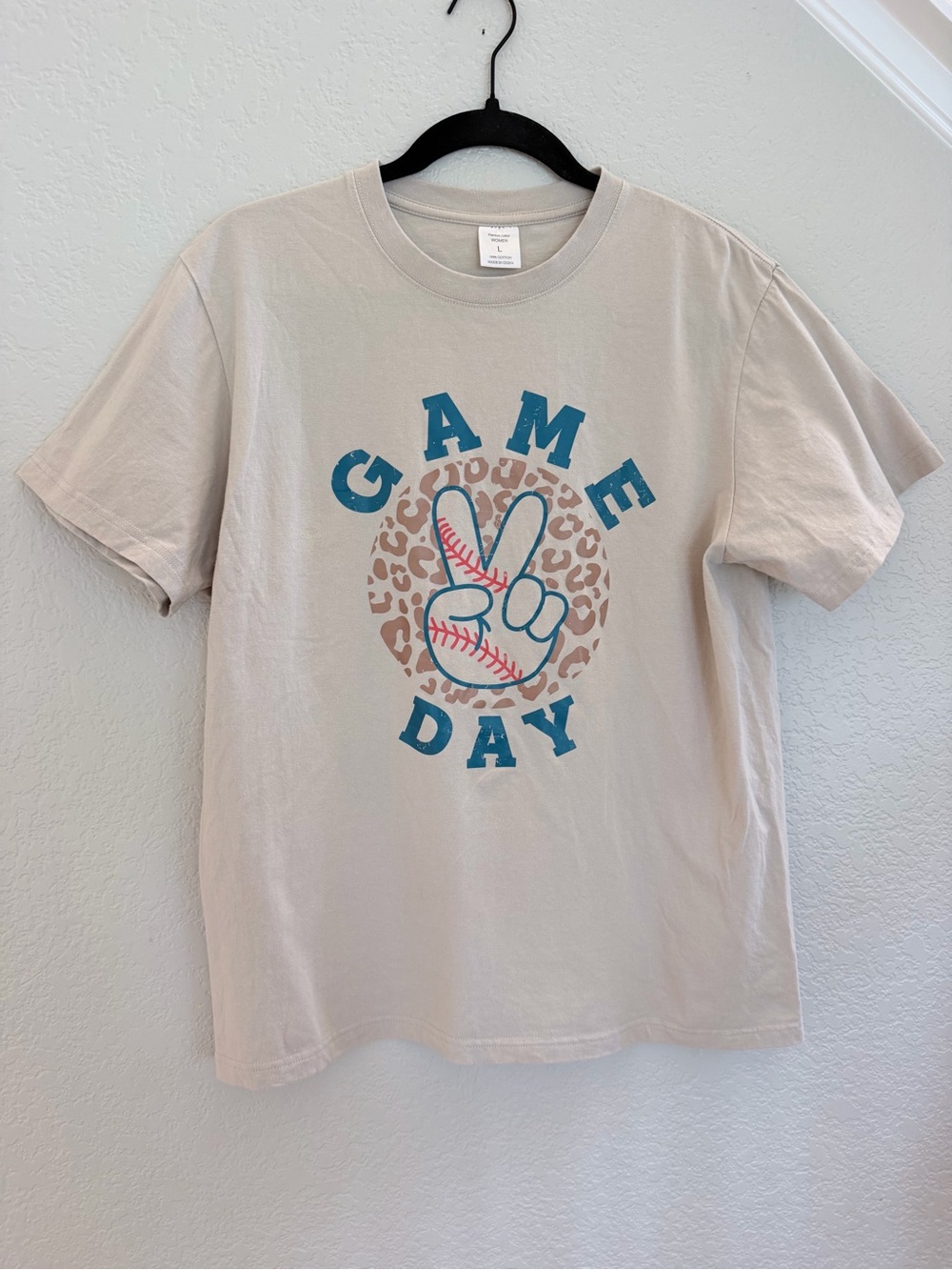 Game Day Baseball Peace Sign Graphic Tee, Size L